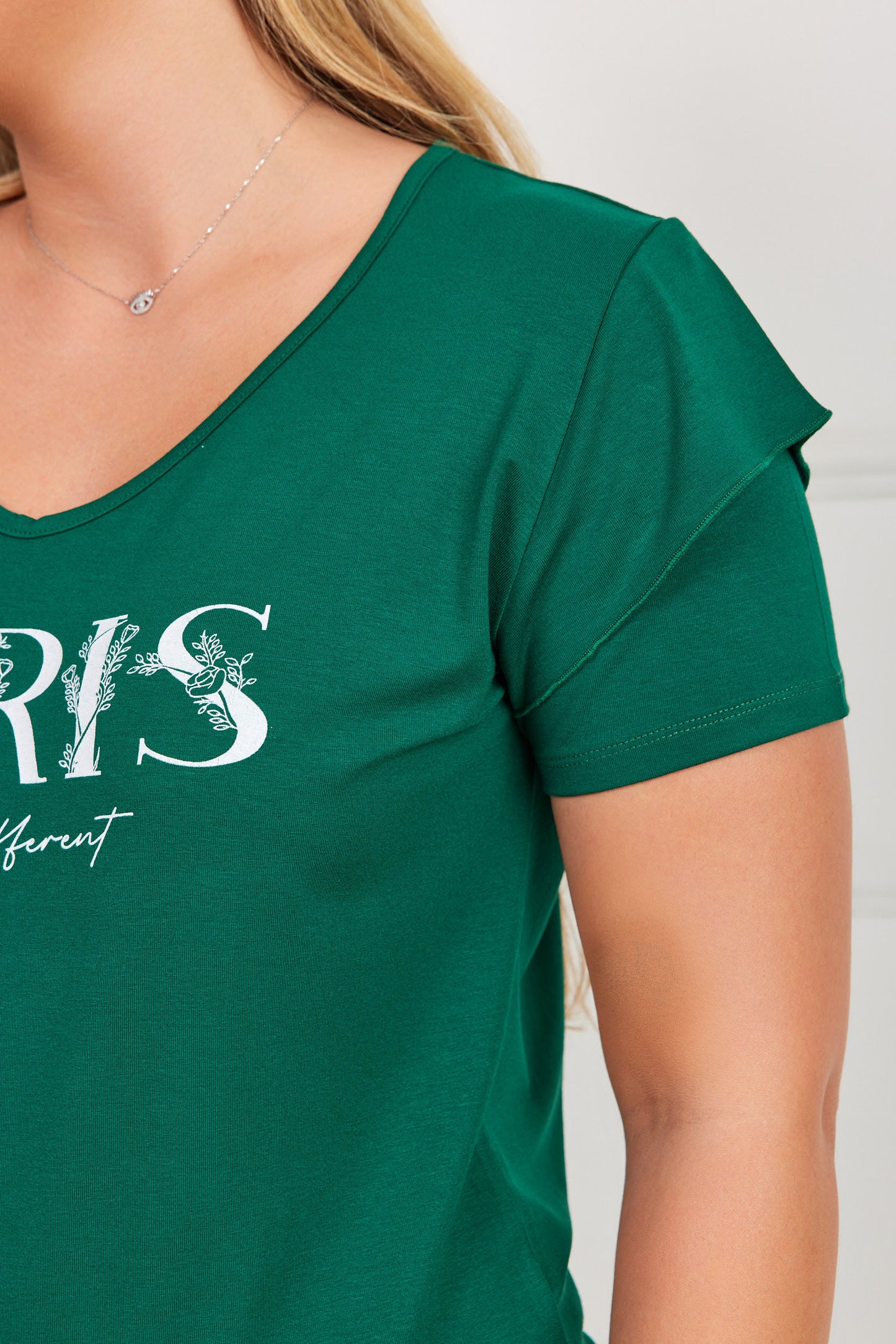 חולצת V הדפס PARIS