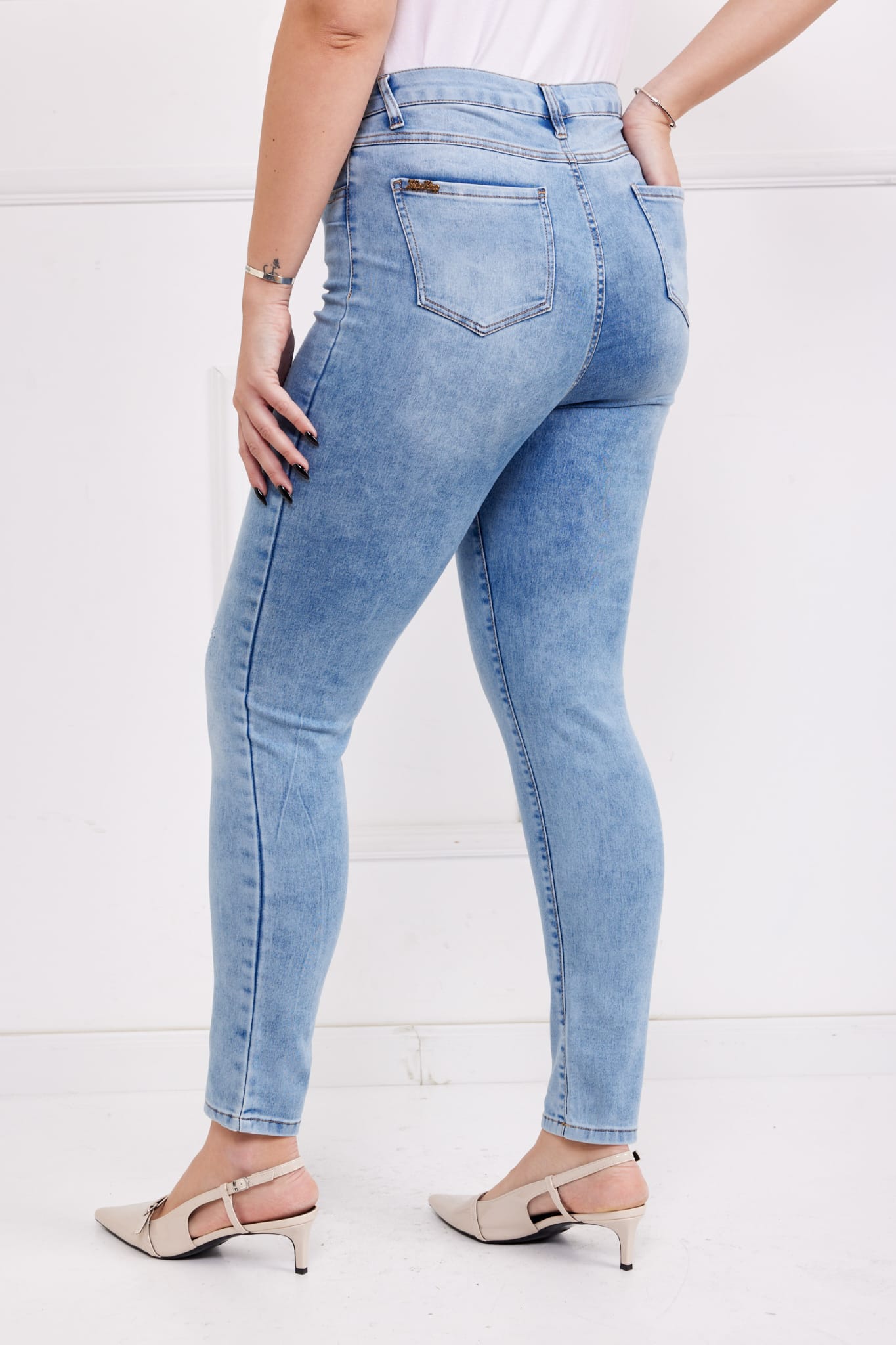 ג'ינס Skinny